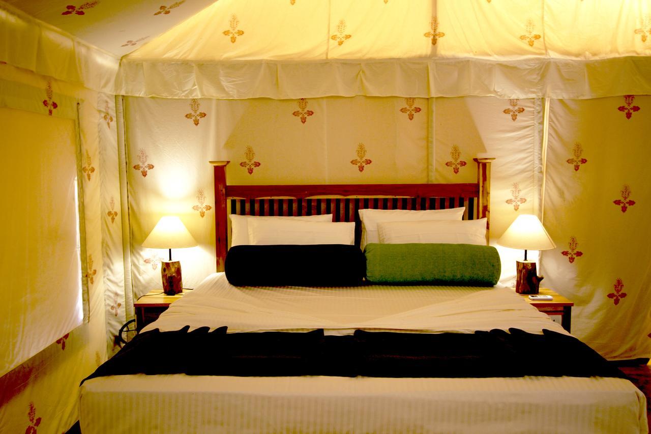 เดอะ ยาลา แอดเวนเจอร์ เฮาส์ Hotel ทิซซามาฮารามา ภายนอก รูปภาพ